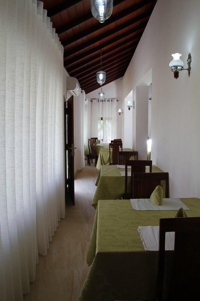 Acquabey Surf Villa Matara Dış mekan fotoğraf